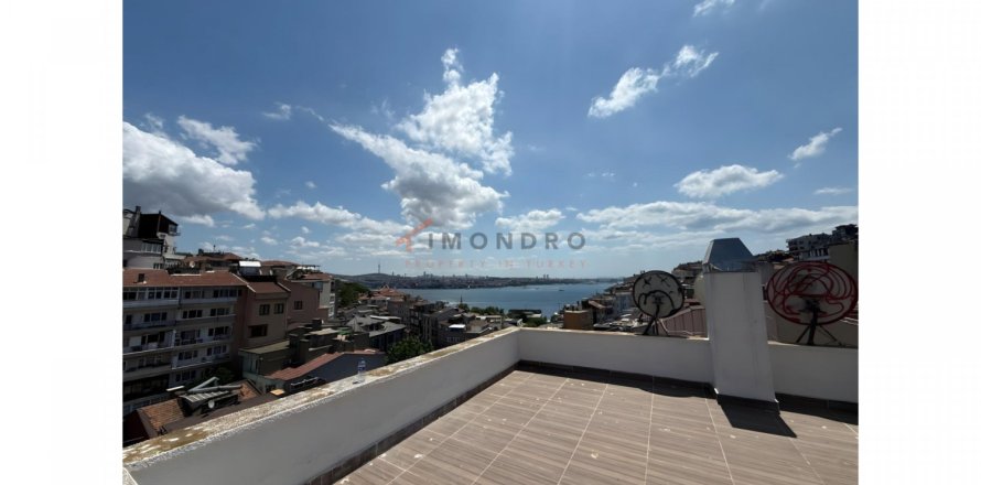 2 dormitorios Apartment en Beyoglu, Turkey No. 116293