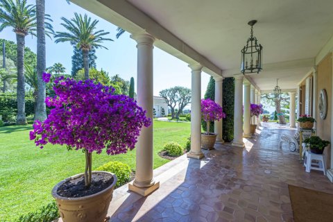 7 chambres Villa à Antibes, France No. 67958 28
