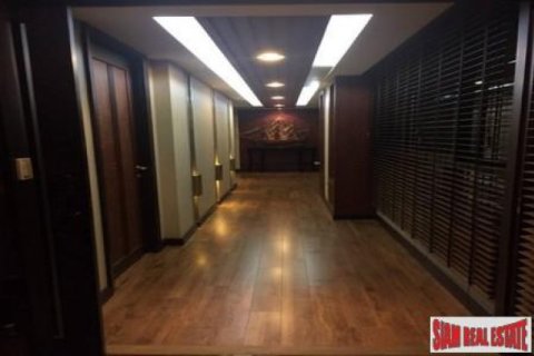 3 bedrooms Apartment in Bangkok, Thailand No. 95794 16