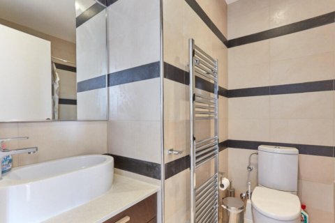 4 bedrooms Maisonette in Gazi, Greece No. 108586 6