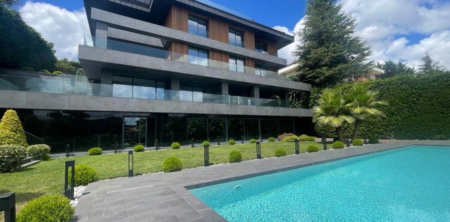 7 bedrooms Villa in Khanh Hoa, Vietnam No. 15056