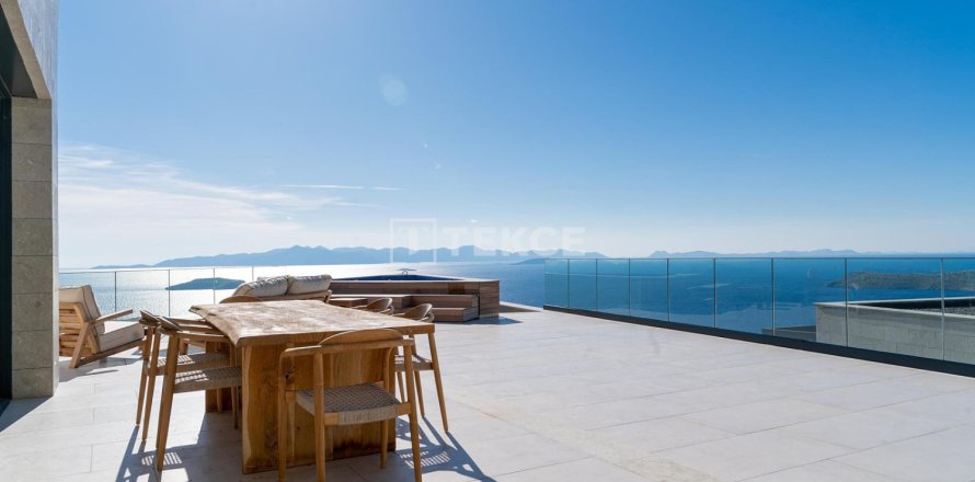 4 bedrooms Villa in Bodrum, Turkey No. 11717