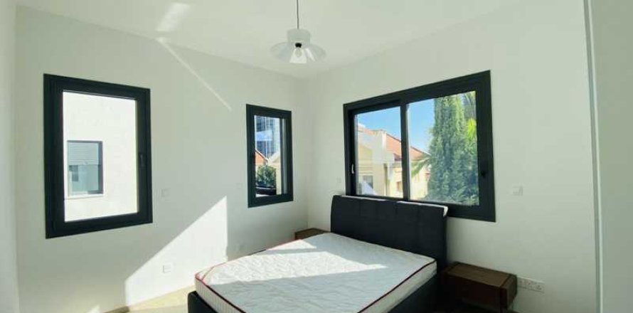 2 bedrooms House in Limassol, Cyprus No. 62539