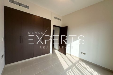 3 bedrooms Townhouse in Al Mearag City, Vietnam No. 83053 13