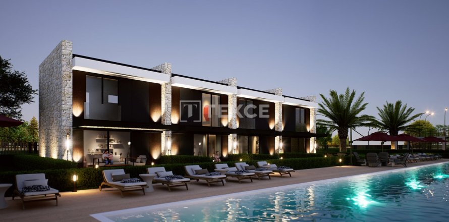 2 bedrooms Villa in Antalya, Turkey No. 125122
