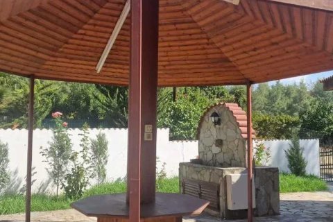 5 bedrooms House in Moniatis, Cyprus No. 62556 3