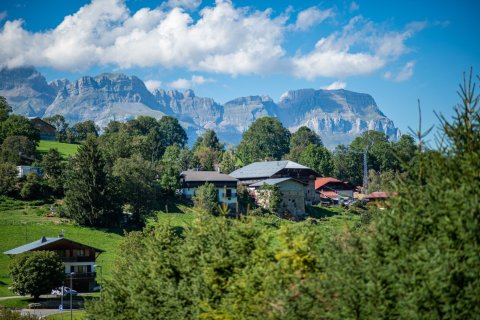 4 chambres House à Demi-Quartier, France No. 99609 1