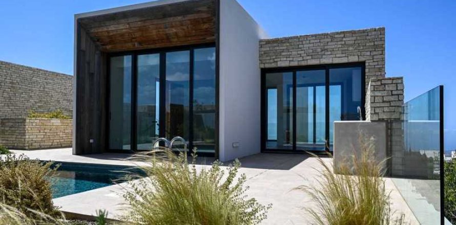 2 bedrooms House in Tsada, Cyprus No. 30430