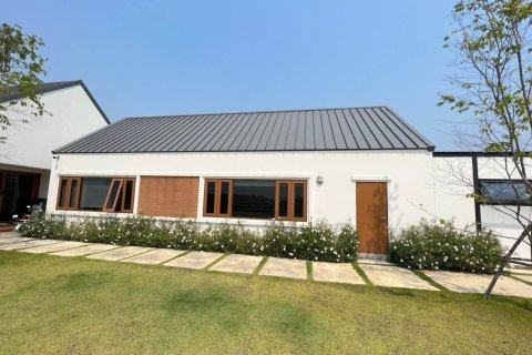 Коммерческая недвижимость с 7 спальнями в Чиангмай, Таиланд №98164 20