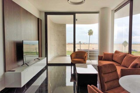 2 bedrooms Apartment in Larnaca, Cyprus No. 80875 1