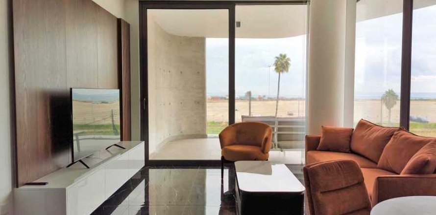 2 bedrooms Apartment in Larnaca, Cyprus No. 80875