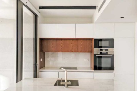 2 bedrooms Apartment in Larnaca, Cyprus No. 80875 5