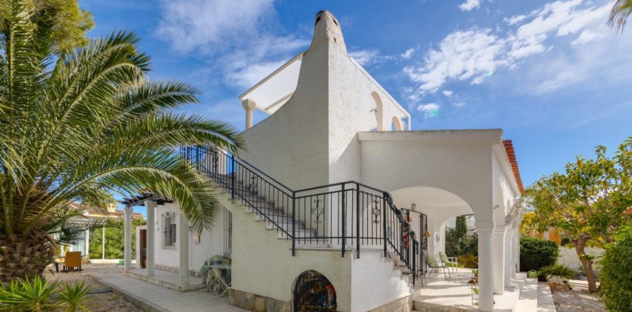 2 bedrooms Apartment in Cabo Roig, Spain No. 116662