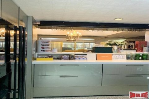 4 bedrooms House in Bangkok, Thailand No. 96305 24