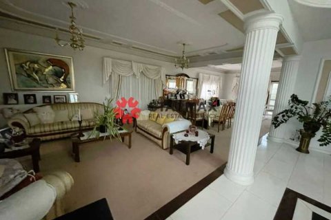 4 bedrooms House in Pyla, Cyprus No. 82726 8