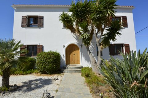 3 bedrooms House in Chania, Greece No. 23843 1