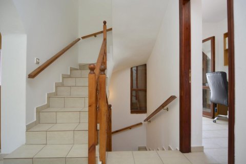 3 bedrooms House in Chania, Greece No. 23843 19