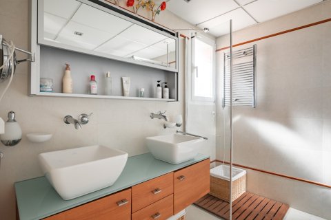 8 bedrooms Villa in Dinh An, Vietnam No. 27414 16