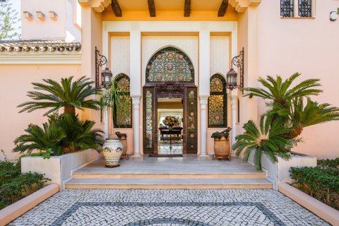 8 dormitorios Villa en Estepona, Spain No. 27414