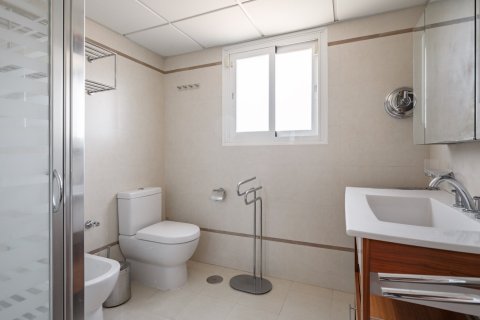 8 bedrooms Villa in Dinh An, Vietnam No. 27414 18