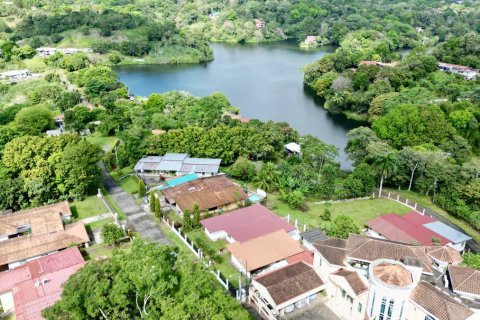 5 bedrooms House in Panama City, Panama No. 76525 20