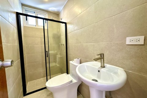 5 bedrooms House in Panama City, Panama No. 76525 8