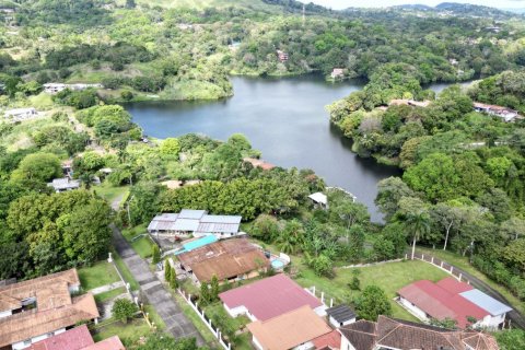 5 bedrooms House in Panama City, Panama No. 76525 17