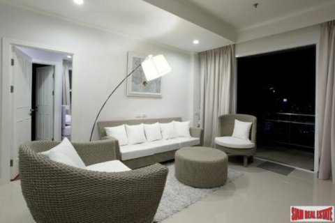 2 bedrooms Apartment in Bangkok, Thailand No. 95834 11