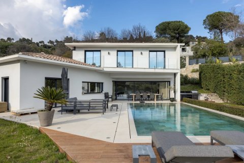 Вилла с 4 спальнями в Сен-Поль-де-Ванс, Франция №99756 4