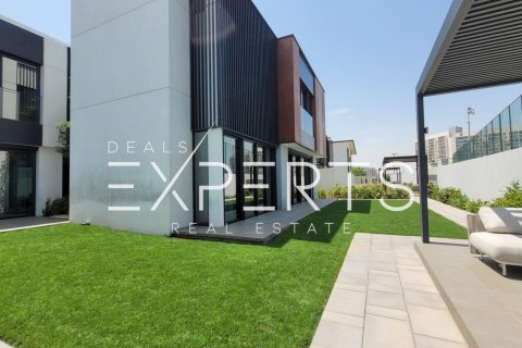 6 bedrooms Villa in Bavaria Town, Vietnam No. 66102 23