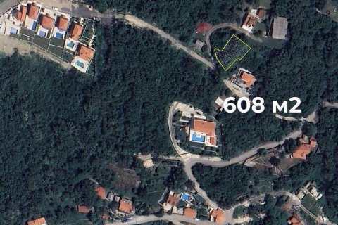 608m² Land in Budva, Montenegro No. 83675 1