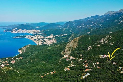 608m² Land in Budva, Montenegro No. 83675 3
