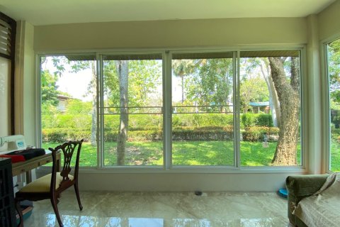 6 bedrooms House in Chiang Mai, Thailand No. 98192 8