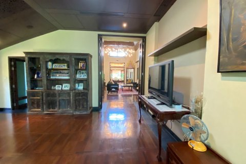 6 bedrooms House in Chiang Mai, Thailand No. 98192 5