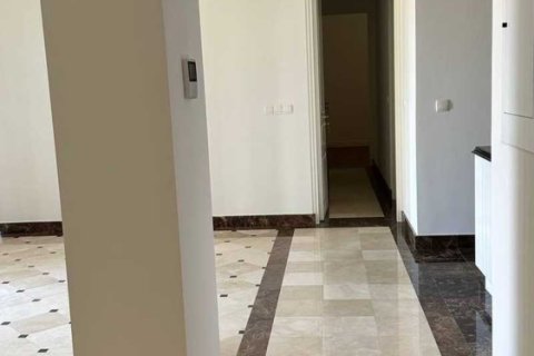 3 bedrooms Apartment in Limassol, Cyprus No. 102281 5