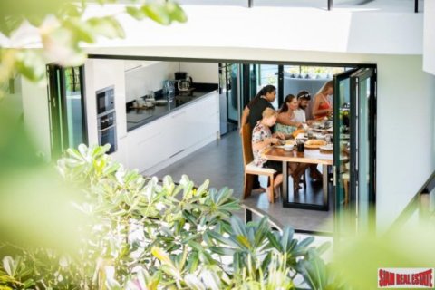 10 bedrooms Villa in Surat Thani, Thailand No. 97001 13