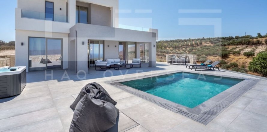 6 bedrooms Villa in Kissamos, Greece No. 79294