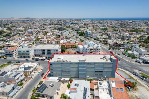 2100m² Commercial property in Larnaca, Cyprus No. 105048 4