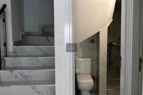 4 bedrooms Maisonette in Parekklisia, Cyprus No. 83532 15