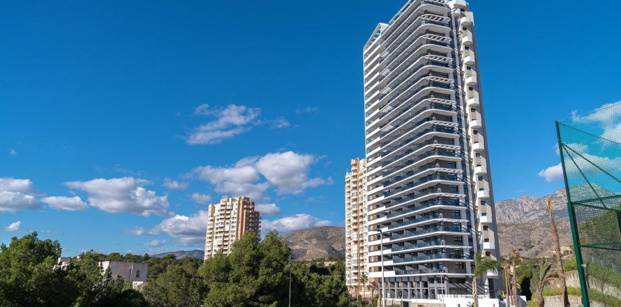 Квартира с 3 спальнями в Бенидорм, Испания №129001