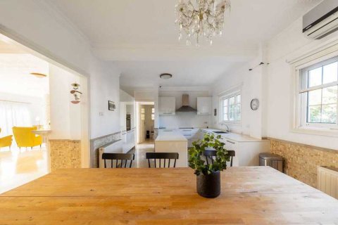 Вилла с 4 спальнями в Айя Напа, Кипр №29055 10