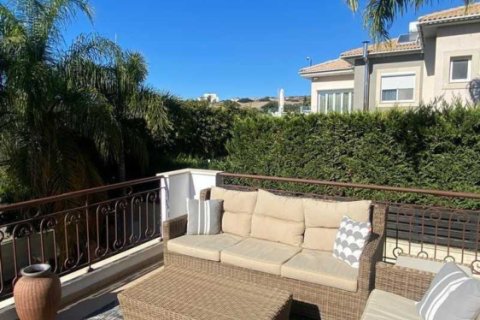 3 bedrooms House in Agios Tychonas, Cyprus No. 80053 6