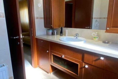 3 bedrooms House in Agios Tychonas, Cyprus No. 80053 7