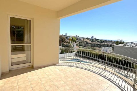 5 bedrooms Villa in Germasogeia, Cyprus No. 75384 11