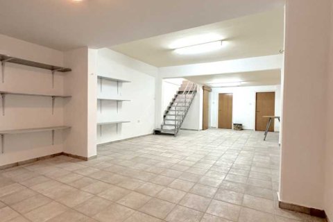 5 bedrooms Villa in Germasogeia, Cyprus No. 75384 10