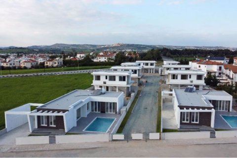 3 bedrooms Villa in Pyla, Cyprus No. 36702 8