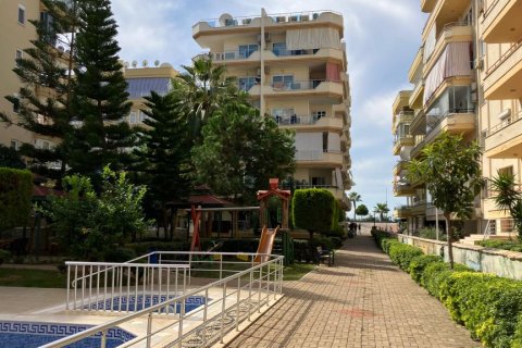 2 bedrooms Apartment in Mahmutlar, Turkey No. 12300