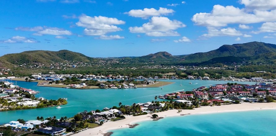 1012m² Land in Jolly Harbour, Antigua and Barbuda No. 80129