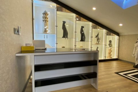 5 bedrooms Villa in Khanh Hoa, Vietnam No. 15156 2