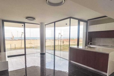 2 bedrooms Apartment in Larnaca, Cyprus No. 103553 11